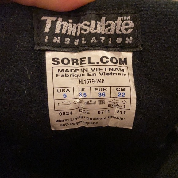Sorel Waterproof Thinsulate Winter Boots - Picture 9 of 10